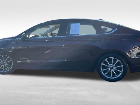 Used 2017 Ford Fusion S image 6