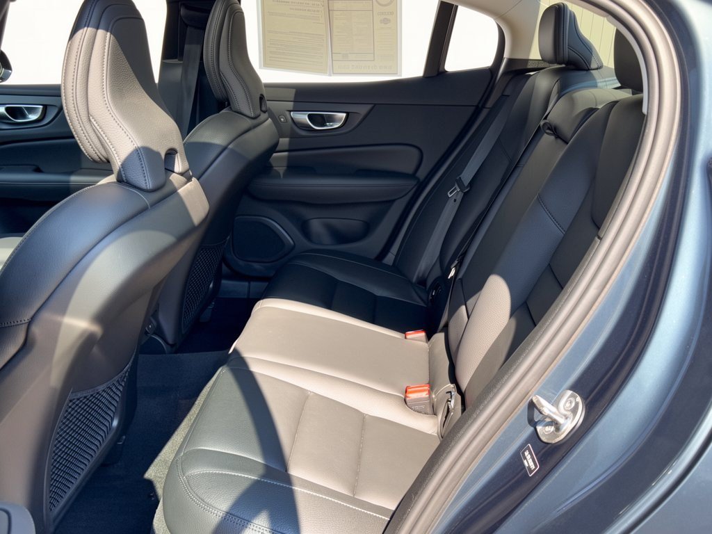 Used 2024 Volvo S60 B5 Plus w/ Climate Package FWD image 25