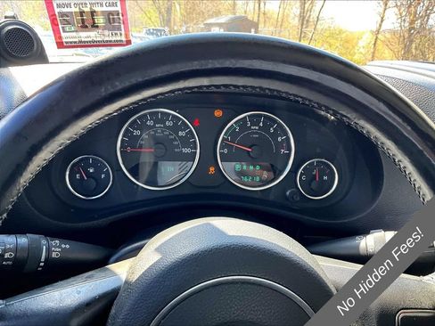 Used 2012 Jeep Wrangler Unlimited Rubicon w/ Dual Top Group AWD/4WD image 16