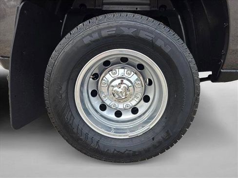 New 2026 RAM 3500 Laramie AWD/4WD image 10