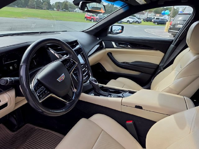 Used 2019 Cadillac CTS Luxury RWD image 11