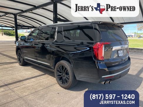 Used 2021 GMC Yukon XL Denali image 5