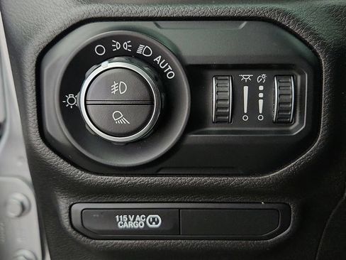 Used 2020 Jeep Gladiator Sport w/ Quick Order Package 24S AWD/4WD image 19