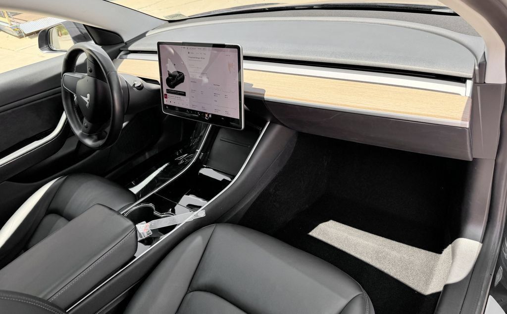 Used 2018 Tesla Model 3 Long Range AWD/4WD image 24