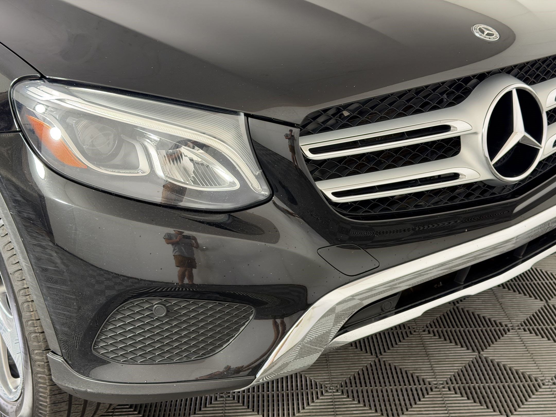 Used 2019 Mercedes-Benz GLC 300 4MATIC image 12