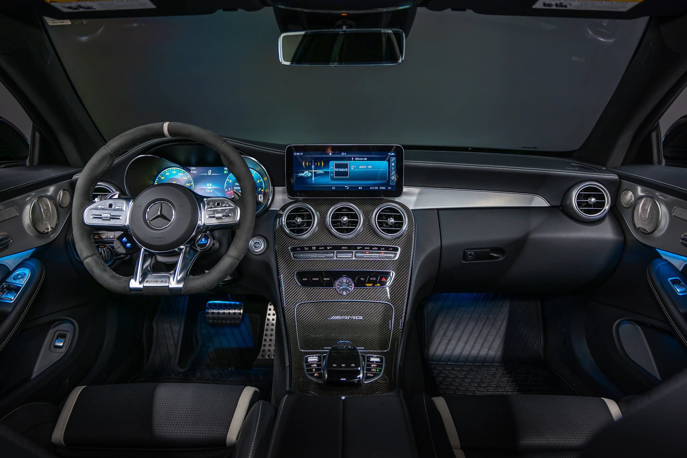 Used 2023 Mercedes-Benz C 63 AMG S image 23