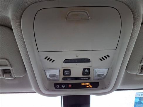 Used 2020 GMC Terrain Denali w/ Denali Premium Package image 28