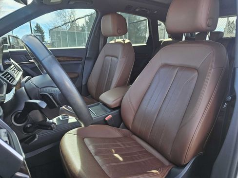 Used 2019 Audi Q5 2.0T Premium Plus w/ Premium Plus Package image 11
