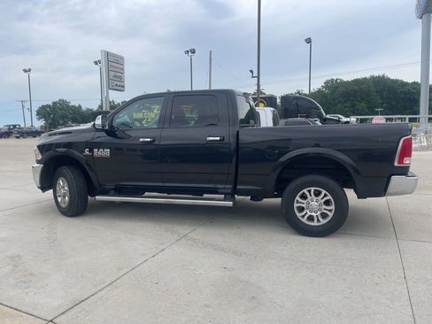 Used 2018 RAM 2500 Laramie w/ Snow Chief Group AWD/4WD image 3