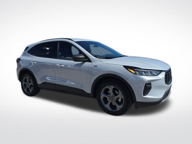 Used 2025 Ford Escape ST-Line FWD image 1