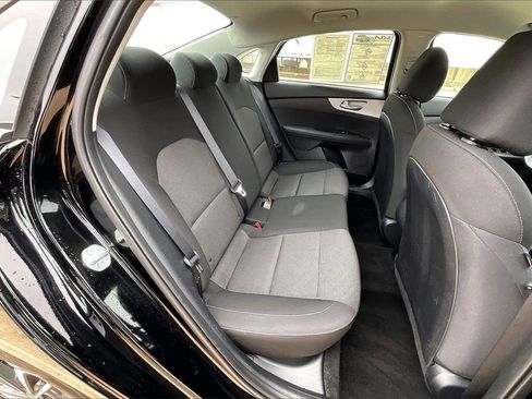 Certified 2024 Kia Forte LXS image 26