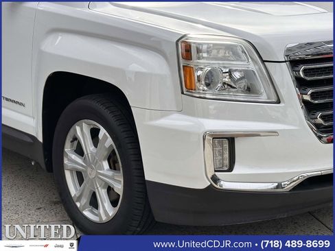 Used 2017 GMC Terrain SLT w/ Driver Alert Package I image 11