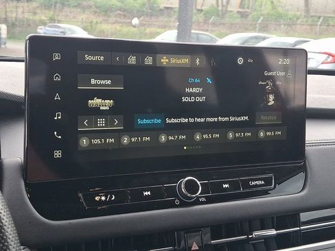 Used 2025 Mitsubishi Outlander SE AWD/4WD image 18