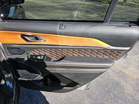 Used 2024 Jeep Grand Cherokee L Summit image 15