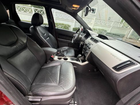 Used 2009 Ford Focus SES FWD image 6