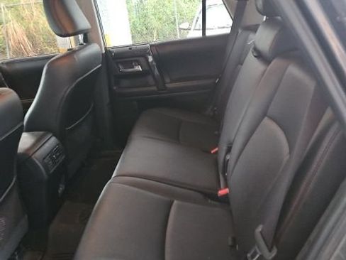 Used 2023 Toyota 4Runner TRD Off-Road Premium w/ Off Road Premium Plus Package AWD/4WD image 30