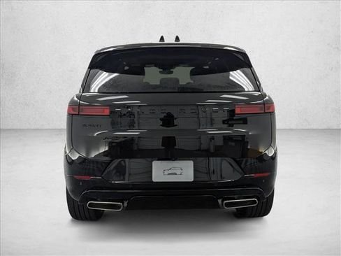 New 2025 Land Rover Range Rover Sport Dynamic SE image 10