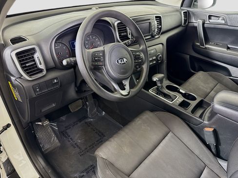 Used 2017 Kia Sportage LX image 22