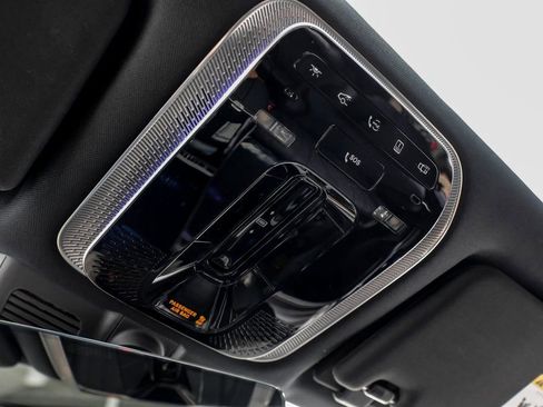 Used 2023 Mercedes-Benz S 580 4MATIC Sedan w/ AMG Line image 21