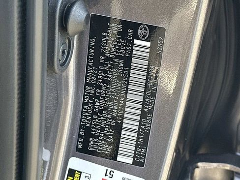 Used 2022 Toyota Camry LE image 31