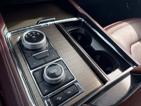 Used 2024 Ford Expedition Max Limited image 30