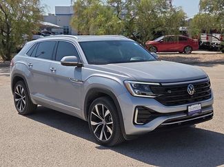 Used 2024 Volkswagen Atlas Cross Sport SEL Premium R-Line AWD/4WD video 2