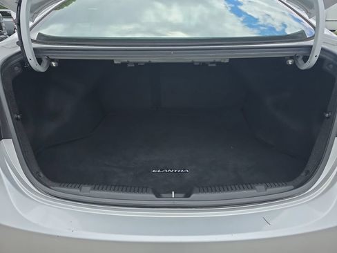 Used 2016 Hyundai Elantra Value Edition FWD image 15