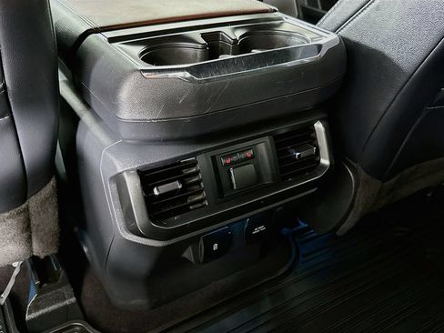 Used 2023 Ford F150 Lariat w/ Equipment Group 502A High AWD/4WD image 28