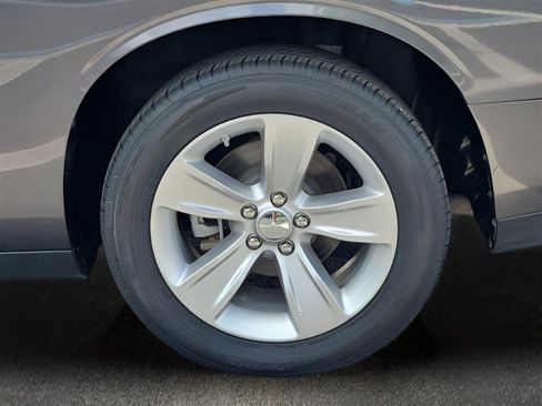 Used 2023 Dodge Challenger SXT RWD image 28