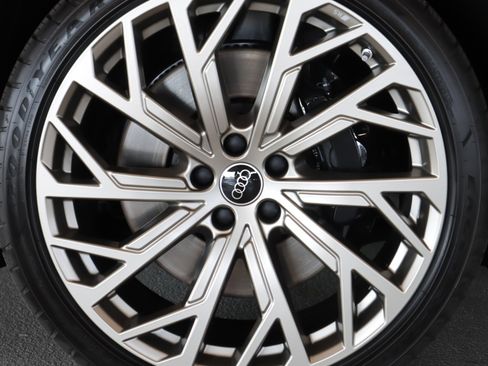New 2026 Audi A8 L 3.0T AWD/4WD image 7