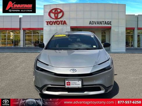 Certified 2024 Toyota Prius Prime FWD image 2