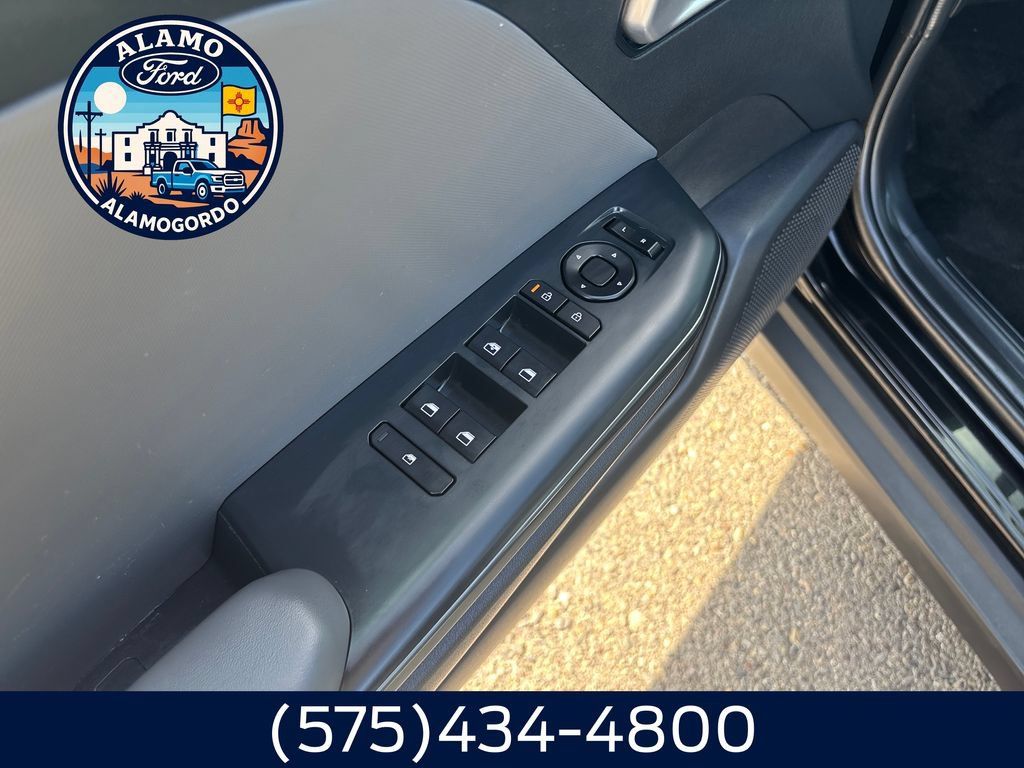 Used 2025 Kia K4 FWD image 11