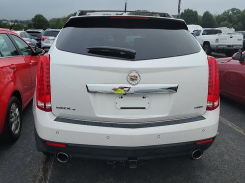 Used 2014 Cadillac SRX Performance w/ Driver Awareness Package AWD/4WD image 5