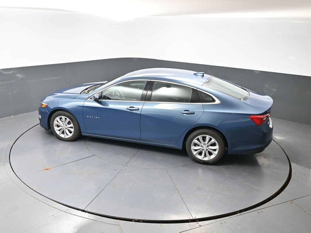 Used 2025 Chevrolet Malibu LT FWD image 47