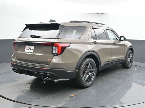 New 2026 Ford Explorer ST w/ Sun And Sound Package AWD/4WD image 12