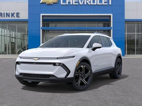 New 2026 Chevrolet Equinox EV LT w/ Convenience Package II image 6