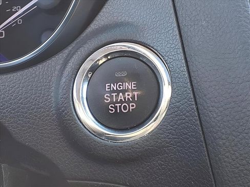 Used 2019 Subaru Outback 2.5i Limited w/ Popular Package #2 image 13