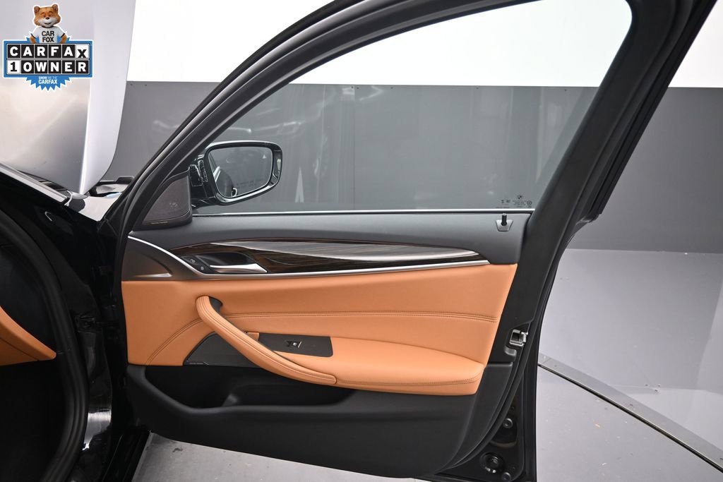 Certified 2023 BMW 530i w/ Premium Package RWD image 19