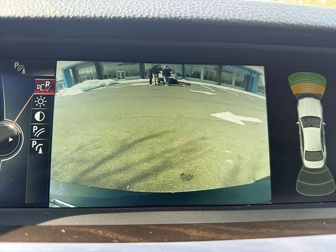 Used 2014 BMW 528i xDrive Sedan image 12