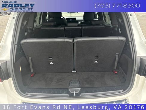 Used 2022 Mercedes-Benz GLB 250 4MATIC image 11