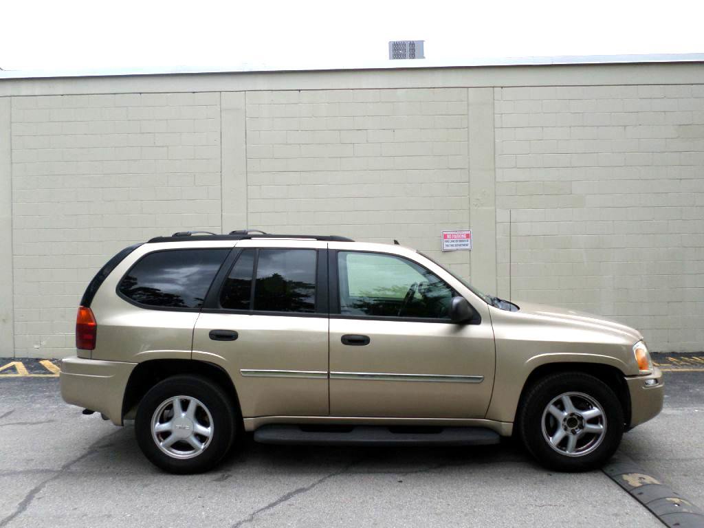 Used 2007 GMC Envoy SLE RWD image 1