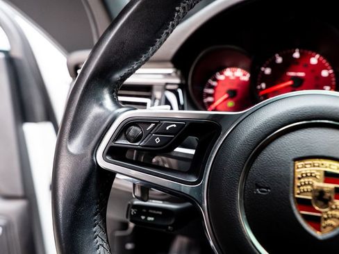 Used 2021 Porsche Macan S AWD/4WD image 25