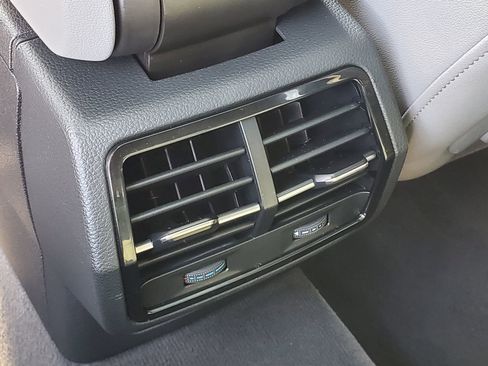 Used 2021 Audi Q3 2.0T Premium Plus w/ Premium Plus Package image 11