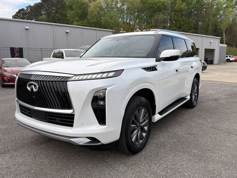 Used 2025 INFINITI QX80 Pure image 7