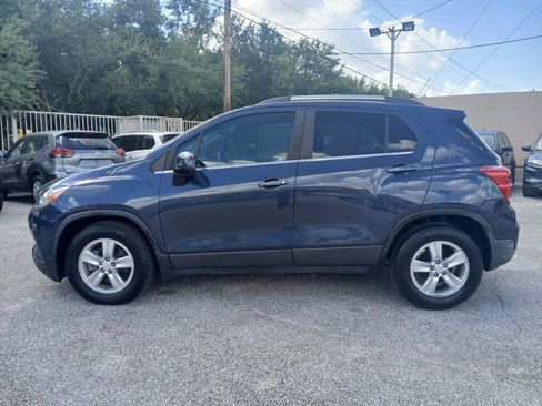 Used 2018 Chevrolet Trax LT FWD image 8