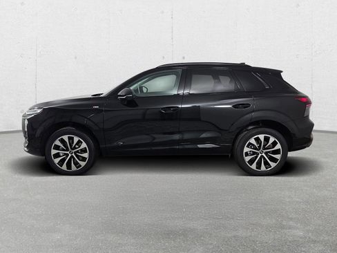 New 2026 Audi Q3 quattro 2.0T AWD/4WD image 4