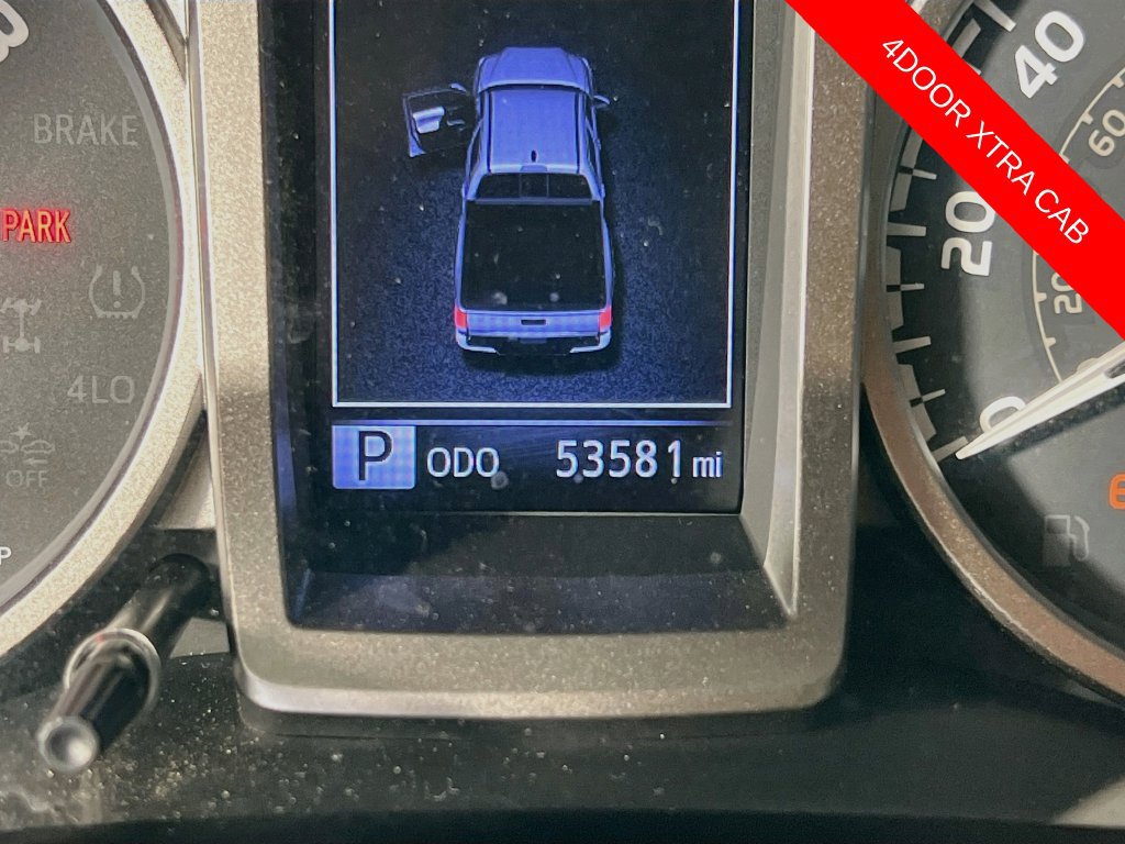Used 2018 Toyota Tacoma SR5 RWD image 12