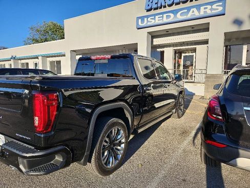 Used 2019 GMC Sierra 1500 Denali w/ Denali Ultimate Package image 3