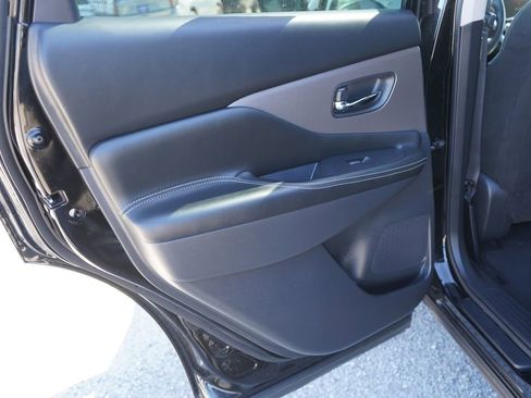 Used 2023 Nissan Murano S image 25