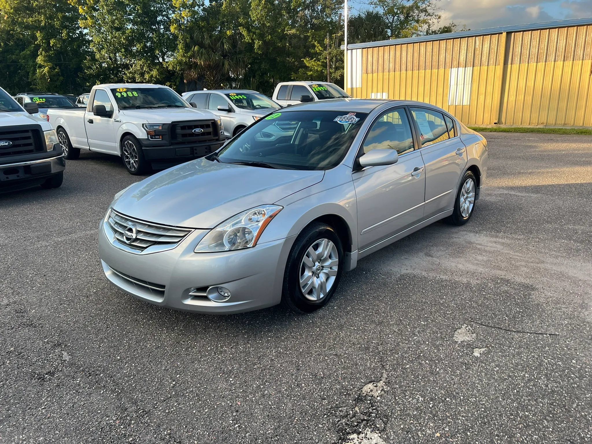 Used 2012 Nissan Altima 2.5 S FWD image 2